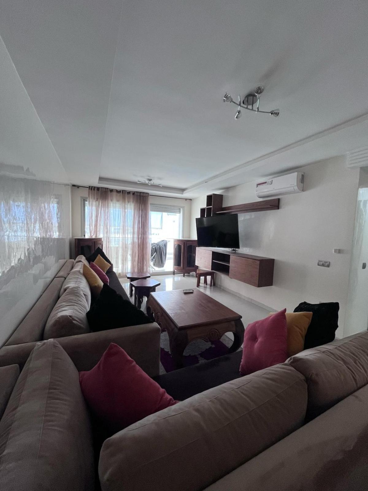 Apartment Sea View With Pool أورير المظهر الخارجي الصورة